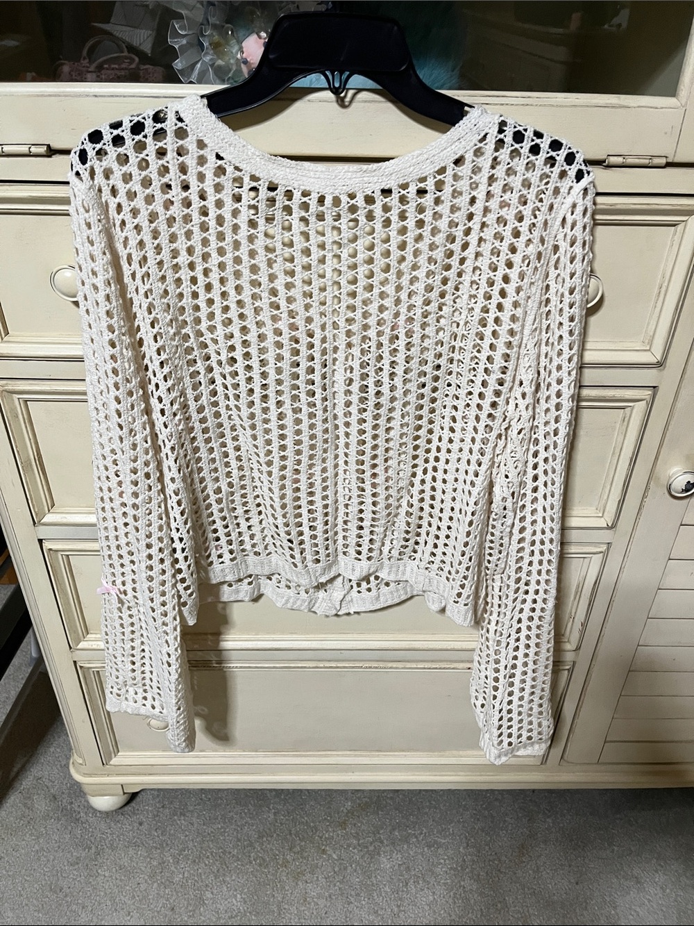 Rebellion White Crochet Open-Knit Cardigan with Pink Ribbon Bows - Picture 3 of 3